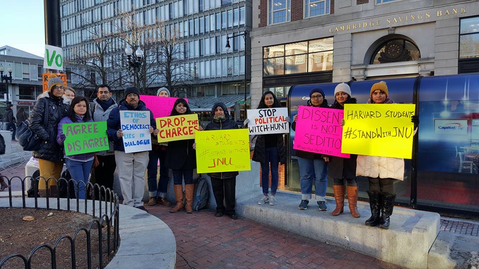 Harvard students supporting JNU students (Photo: Swati Gupta)